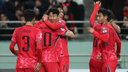 역시나 손흥민…태국전 선제 득점포, 1-0 앞선 채 전반 종료