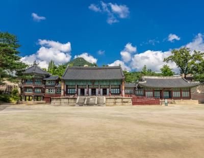 ‘고종의 서재’에서 독서를···경복궁 집옥재 ‘작은도서관’으로 개방