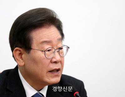 이재명 대표, 대장동 재판 출석하며 “김성태-이화영 술파티” 검찰 비판