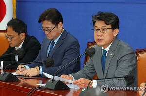 진성준 “尹, 민생 정책 원점 재검토해야”···與 협조 촉구