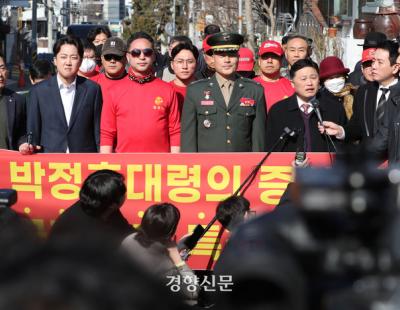 해군 검사, 채 상병 사건 관련 “사단장 형사책임 묻는 것 쉬운 일 아냐···내가 총대 멜까도 생각” 진술