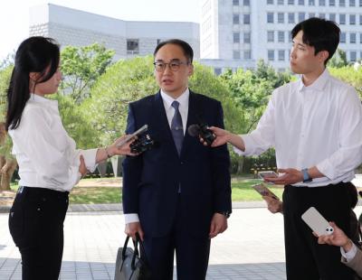 [속보]이원석 검찰총장 “인사는 인사, 수사는 수사”…사전 조율엔 “말 않겠다”