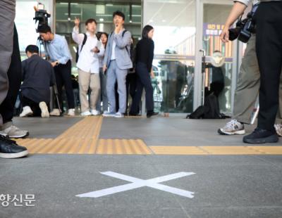 경찰, 김호중 4번째 조사…‘사라진 블랙박스 메모리’ 확보 총력