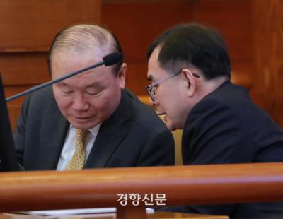 [속보]‘간첩조작 사건 피해자 보복기소’ 안동완 검사 탄핵 기각