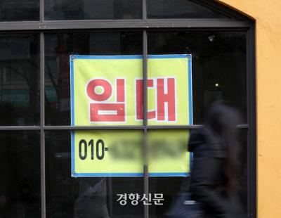 ‘문제는 차량 통행이 아니야’···신촌 쇠락 20년, 차가 다니면 나아질까?