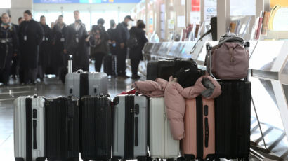 공항서 내 캐리어만 늦게 나오는 이유…‘이것’ 때문이었다