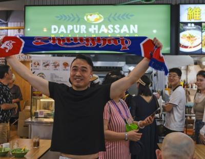 싱가포르 골키퍼가 중국 축구팬들에 “돈 그만 보내” 한 사연