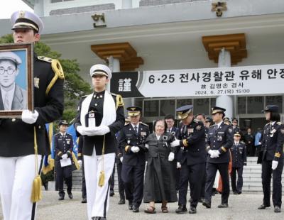 “엄마 말 잘 듣고 있어 하시고 집 나섰는데… 74년 만에 찾은 아버지, 기적 일어난 것 같아”