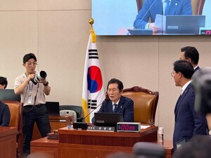 정청래 막말 논란에 조선일보 “지지층 좋아한다고 도 넘어”