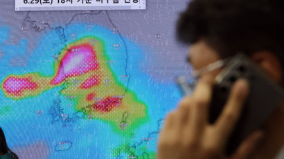 주말 수도권 120㎜ 장맛비 퍼붓는다…밤사이 돌풍·폭우 비상