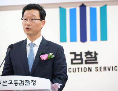 ‘검사 탄핵’ 반발 확산···이재명 수사 지휘 간부들 “나를 탄핵하라”