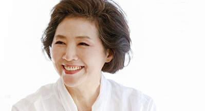 고두심, 박정희 다큐 '그리고 목련이 필때면' 내레이션 참여