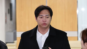 '김하성 공갈 혐의' 전 야구선수 임혜동 구속심사 출석