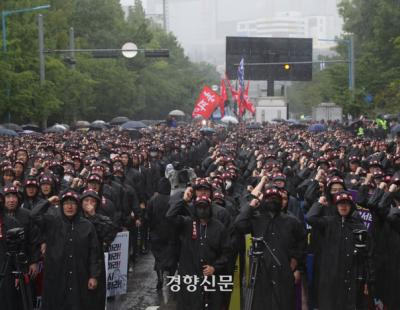 삼성전자 사상 첫 총파업…장기화되면 생산 차질 우려도