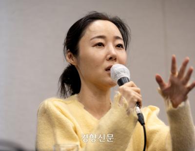 [속보]민희진 어도어 대표 ‘업무상 배임 혐의’ 경찰 출석 “업무상 배임 말 안 돼”