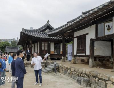 [경향포토] 세이버스코리아, 'K-헤리티지 아트전, 반아호연’ 전시회 개최