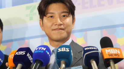 9일 만에 꼬리 내린 축구협회 "박주호에게 대응 안 할 것"