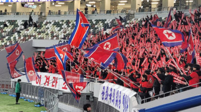 北, 日조선학교 대학생 140명 '단체 방북' 허용…정상회담 시그널?