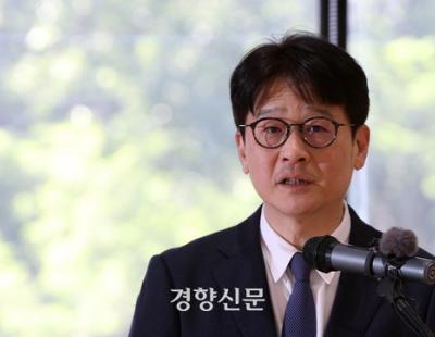 이창수 지검장, ‘명품가방 조사’ 보고 받고도 3시간 지나 이원석 총장에 알렸다