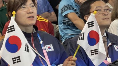 韓선수단에 "북한"…장미란 항의에 IOC "용서 못할 실수" 사과