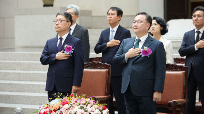 박영재·노경필 대법관 취임…"진영논리 따른 공격 맞서겠다"