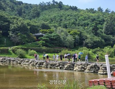 [현장에서] 진천 농다리에 국내 최장 출렁다리 생기니 지역이 들썩