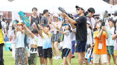 日순사에 물총쏘기…서대문독립축제 행사, 논란 끝에 취소