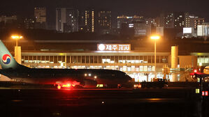 대한항공 여객기 이륙 중 고장으로 활주로서 멈춰…제주공항 지연·결항 속출