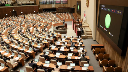 일부 의사업무 맡는 간호사 합법화…의협 “의료계 파괴악법”