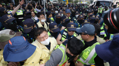 ‘공무원-경찰’ 충돌 재현되나…대구퀴어축제 다음달 개최