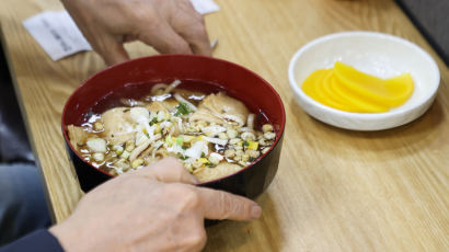 빵 먹고 쇼크 온 아이…'밀 알레르기' 병원 안가고도 좋아진 비결