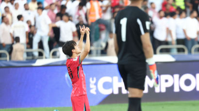 이재성 선제골 터졌다…홍명보호, 요르단에 1-0 앞서며 전반 종료