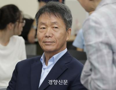 김용원 인권위원, ‘채상병 허위의혹 제기’ 군인권센터에 손배소 ‘패소’